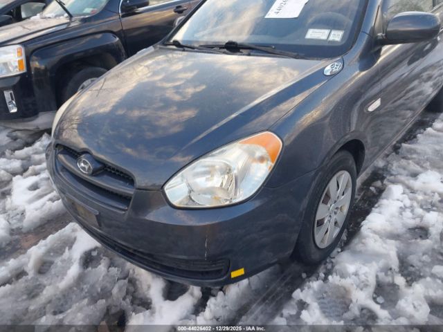 Hyundai ACCENT Gs Image 3