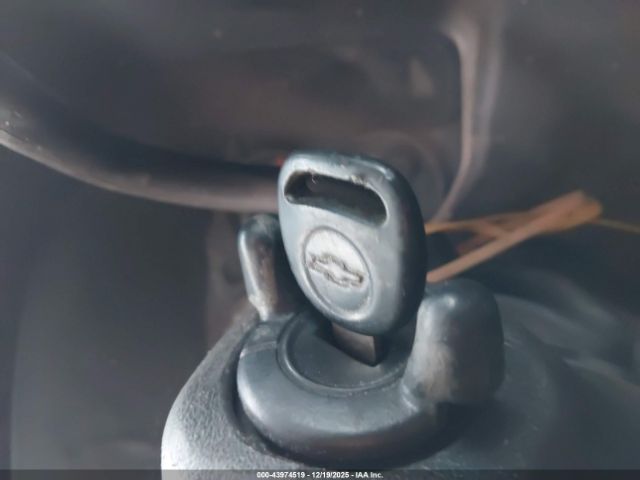 Chevrolet Express Image 10