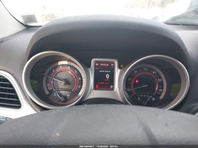 Dodge Journey Mainstreet Image 8