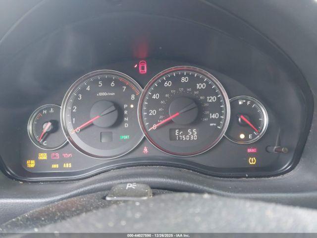 Subaru Legacy 2.5i Image 8