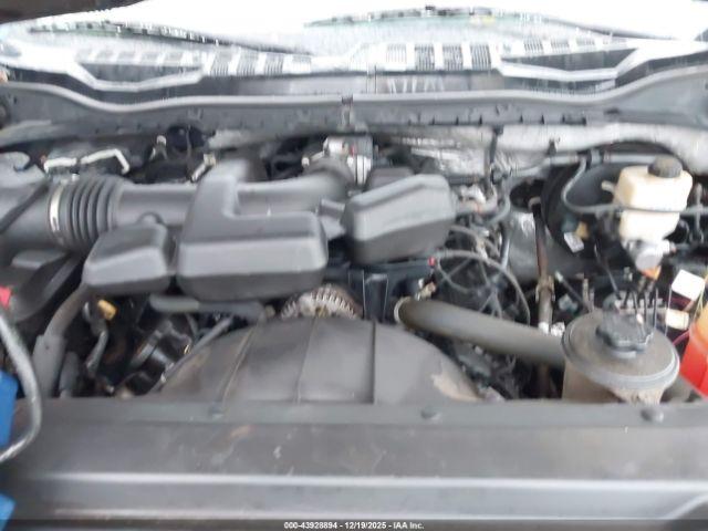 Ford F-250 Lariat Image 11