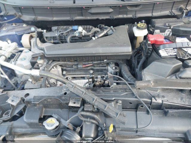 Nissan Rogue Sv Intelligent Awd Image 16