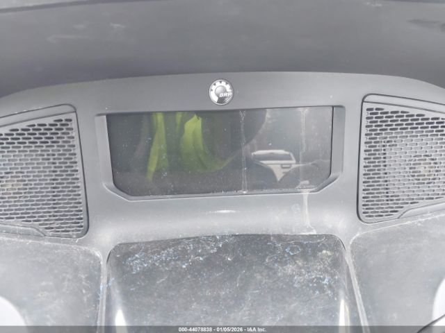 Can-Am Spyder Roadster Image 8