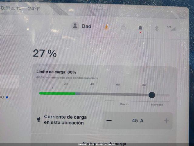 Tesla Model Y Image 17