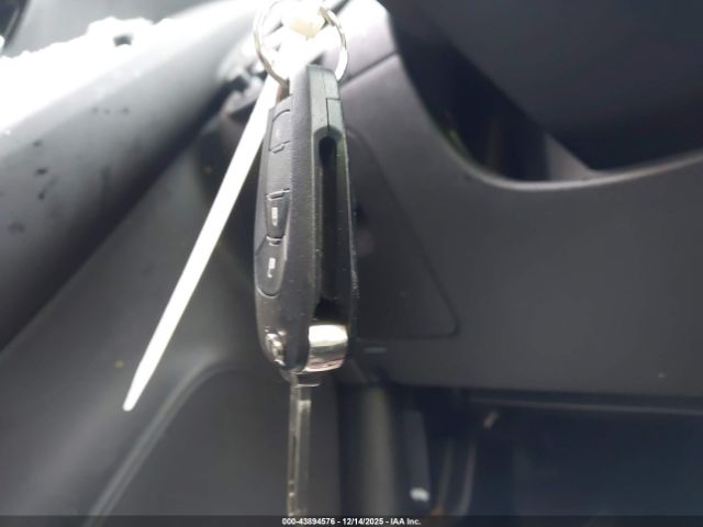 Chevrolet Trax Ls Image 7