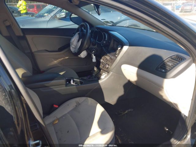 Kia Optima Lx Image 11