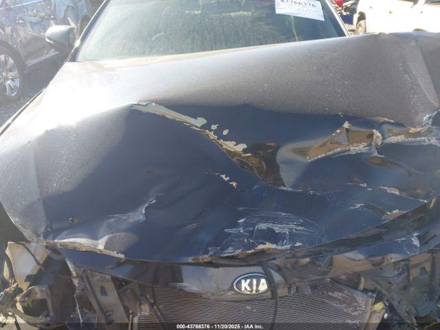 Kia Optima Lx Image 12