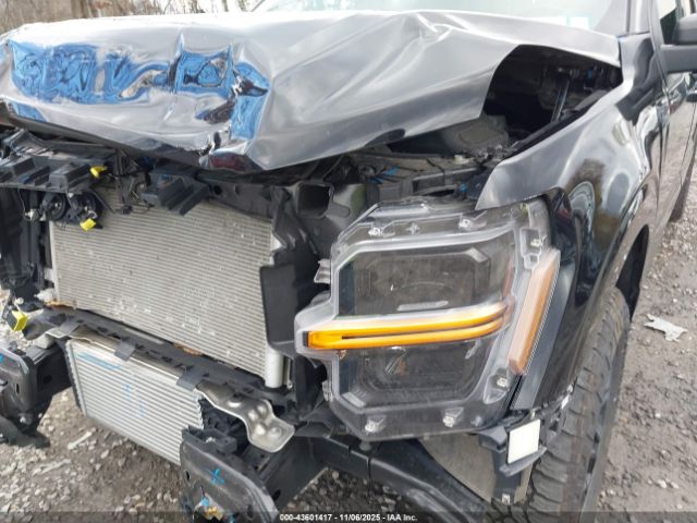 Ford F-150 Xlt Image 15