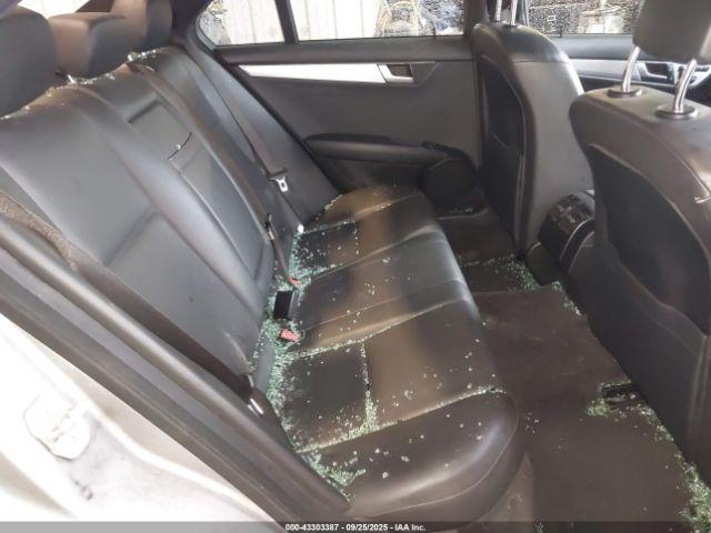 Mercedes-Benz C-Class Sport 4matic Image 13