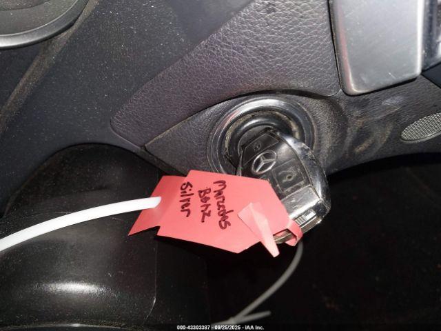 Mercedes-Benz C-Class Sport 4matic Image 9