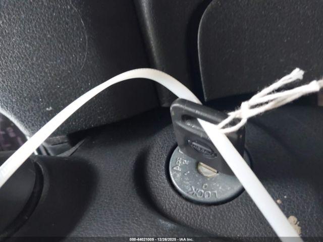 Nissan Versa S Plus Image 13