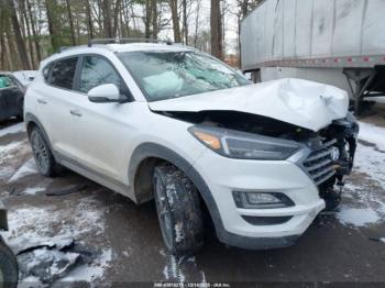  Salvage Hyundai TUCSON