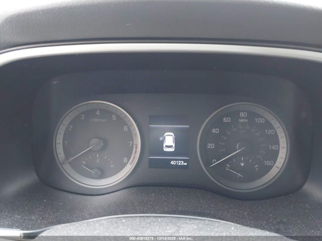 Hyundai TUCSON Limited Image 9