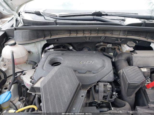 Hyundai TUCSON Limited Image 10