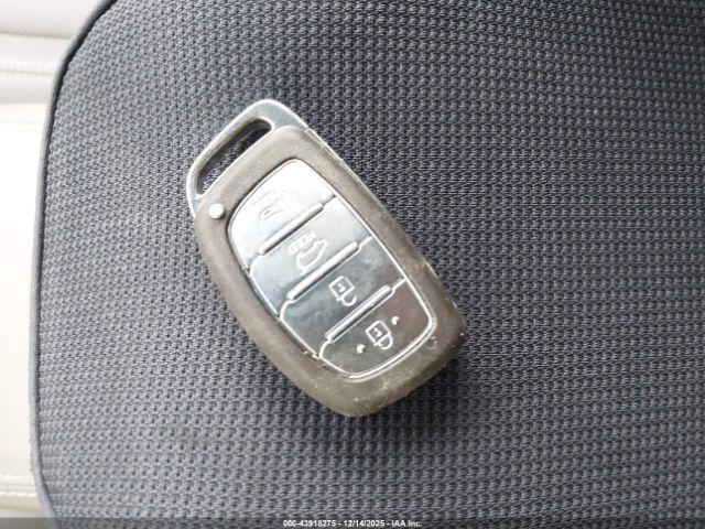 Hyundai TUCSON Limited Image 14