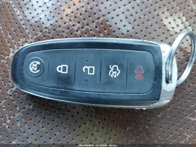 Ford Explorer Limited Image 2