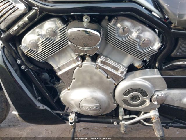 Harley-Davidson Vrscr Image 10