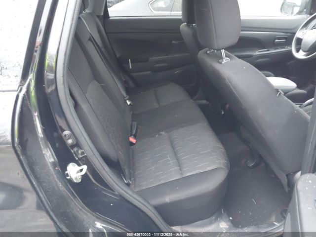 Mitsubishi Outlander Image 9