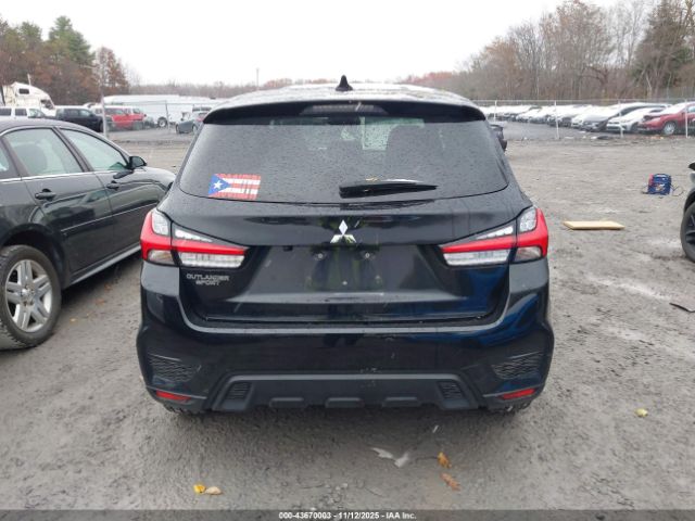 Mitsubishi Outlander Image 8