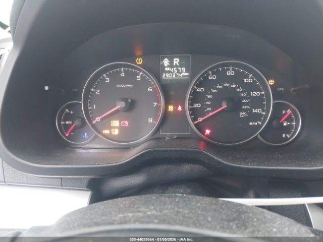 Subaru Legacy 2.5i Premium Image 3