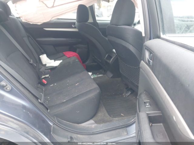 Subaru Legacy 2.5i Premium Image 9