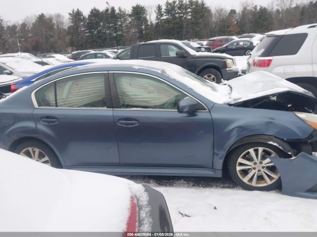 Subaru Legacy 2.5i Premium Image 11