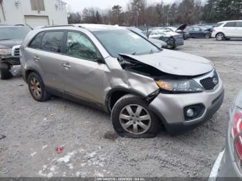  Salvage Kia Sorento