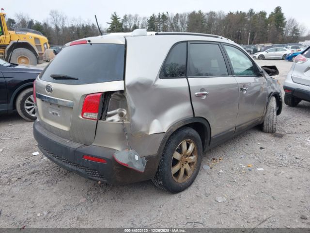 Kia Sorento Lx Image 12