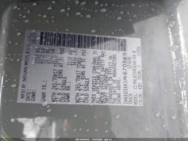 Nissan Frontier Pro-4x 4x4 Image 6