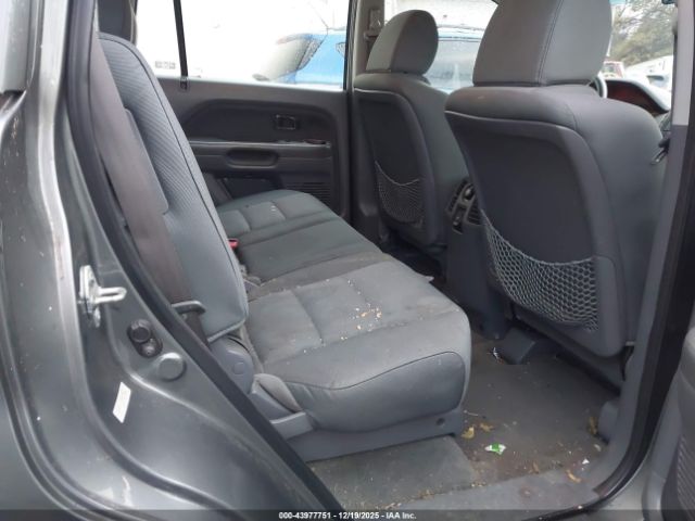 Honda Pilot Lx Image 12