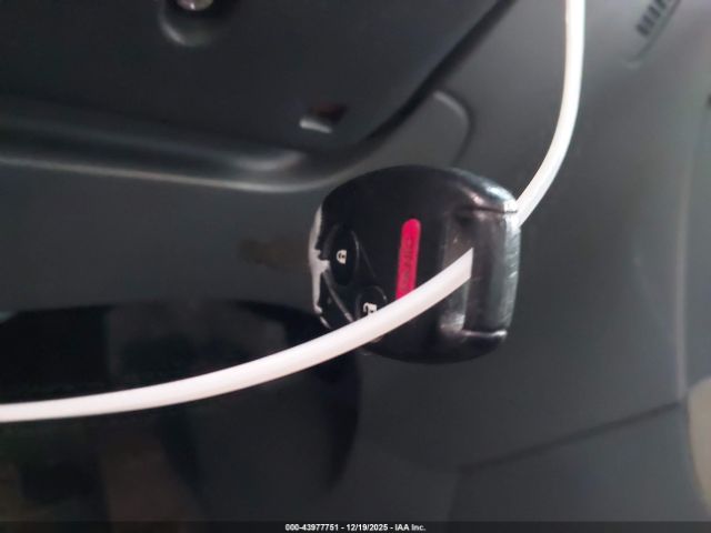 Honda Pilot Lx Image 4