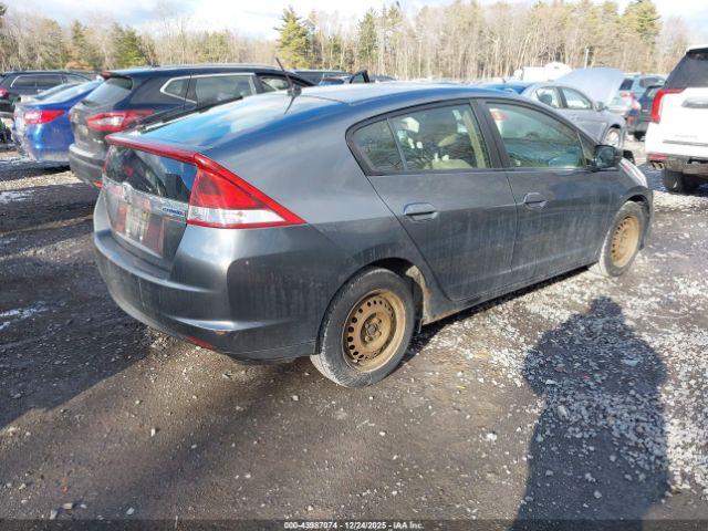 Honda Insight Image 6