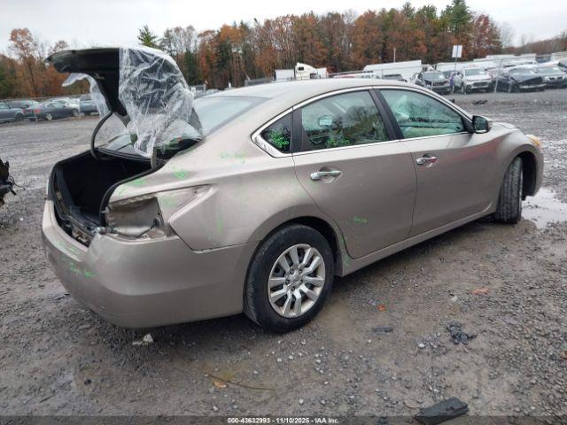 Nissan Altima 2.5 S Image 2