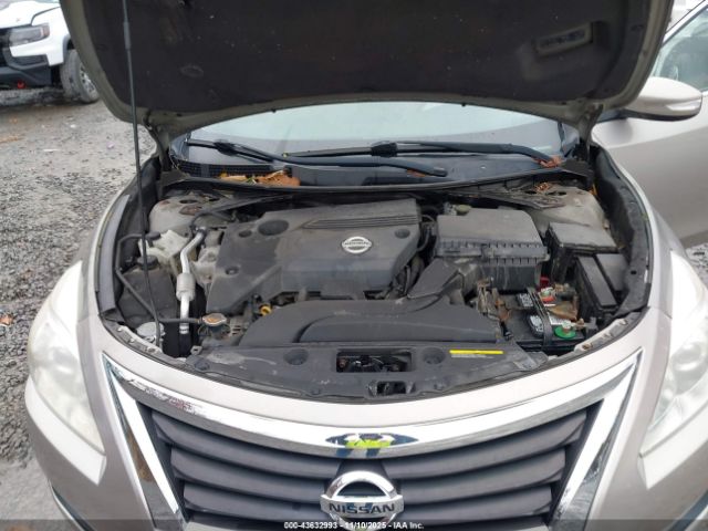 Nissan Altima 2.5 S Image 9