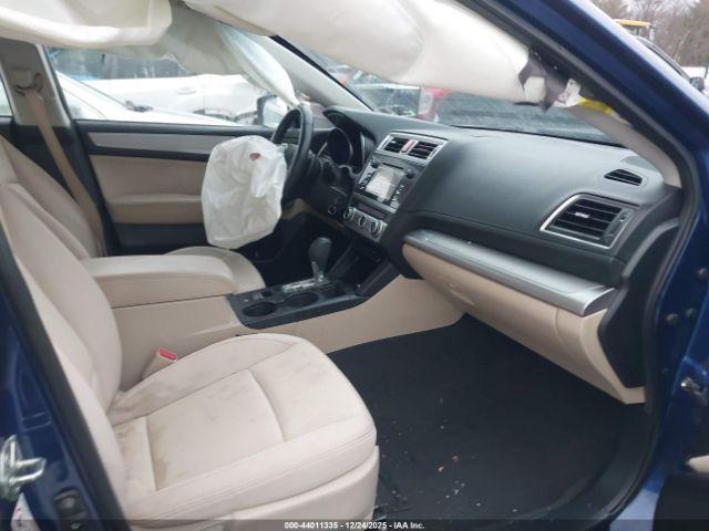 Subaru Legacy 2.5i Premium Image 13