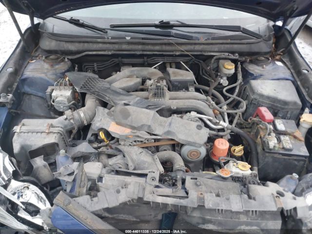 Subaru Legacy 2.5i Premium Image 14