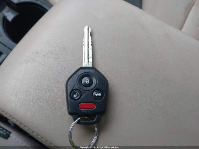 Subaru Legacy 2.5i Premium Image 2