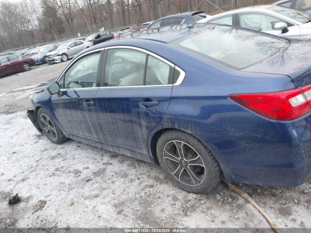 Subaru Legacy 2.5i Premium Image 8