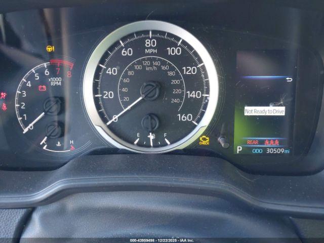 Toyota Corolla Le Image 8