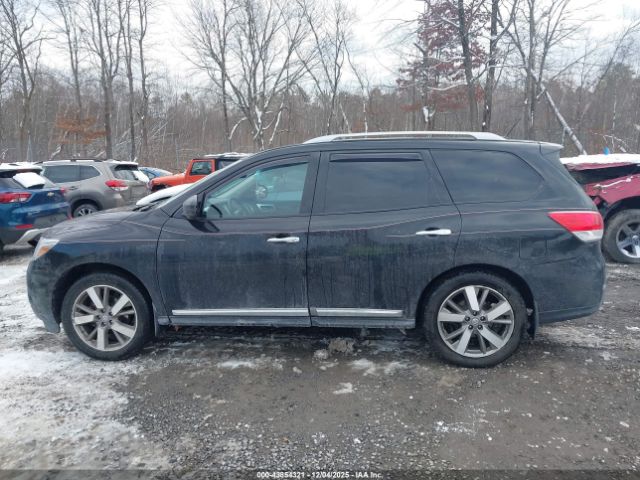 Nissan Pathfinder Platinum Image 9