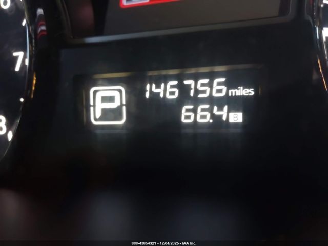 Nissan Pathfinder Platinum Image 14